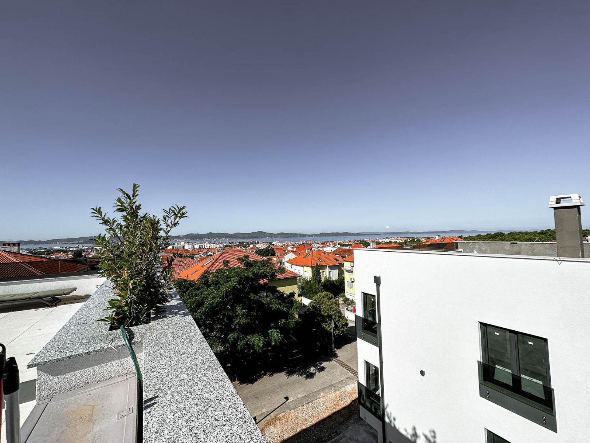 Brand New 2 Bed, 1 Bath Condo ซาดาร์ ภายนอก รูปภาพ